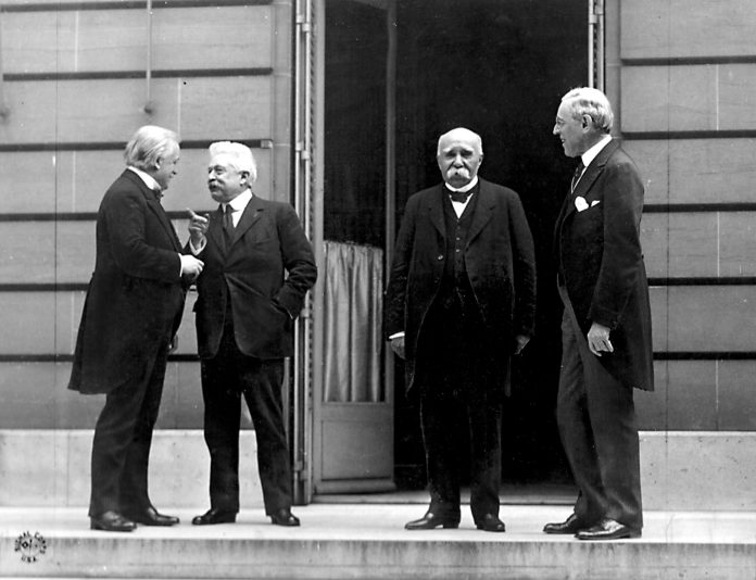 De izquierda a derecha. David Lloyd George, Vittorio Emanuele Orlando, George Clemenceau y Woodow Wilson